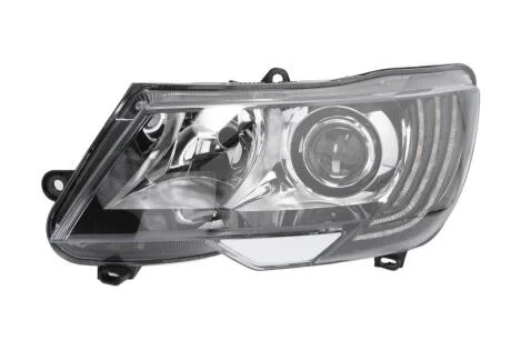 SKODA Фара основна Bi-Xenon з мотором,без газоразр.лампи,без предвкл.прибора D3S/H7 з денне.світлом лів.SuperB II 13- HELLA 1ZS 011 314-331