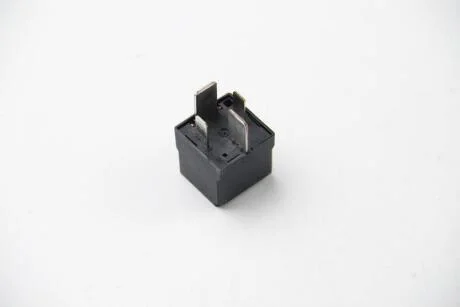 Реле багатофункціональне (12V,50A) MERCEDES 87- HELLA 4RA 007 793-031