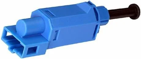 Вимикач приводу гальм (механізм газорозподілення) - 12V HELLA 6DD 008 622-491