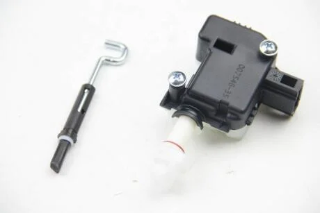 VW регулювальний елемент центрального замка Bora,Golf IV,Touareg 02- HELLA 6NW 007 546-351