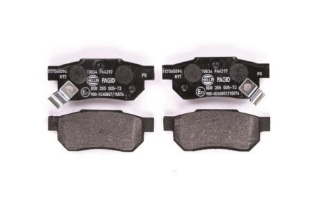 Комплект гальмівних накладок, дискове гальмо HELLA 8DB 355 005-731