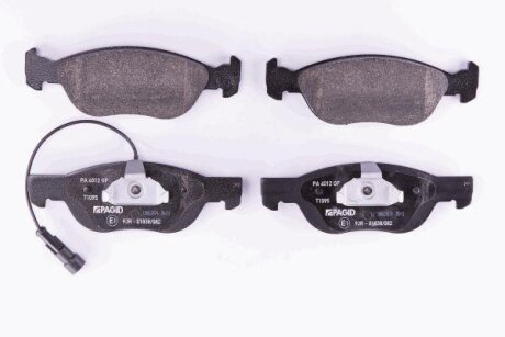 Комплект гальмівних накладок, дискове гальмо HELLA 8DB 355 007-901