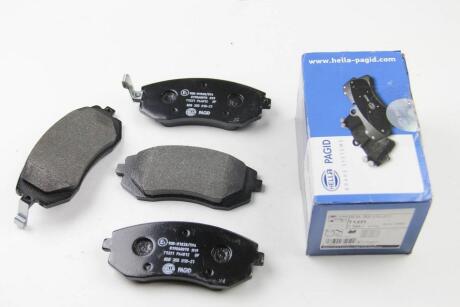 Гальмівні колодки пер. Subaru Impreza 02-/Forester 02- (akebono) HELLA 8DB 355 010-211