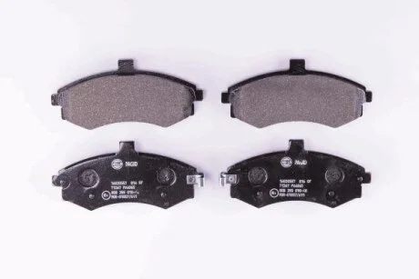 Комплект гальмівних накладок, дискове гальмо HELLA 8DB 355 010-481