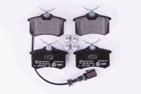 Комплект гальмівних накладок, дискове гальмо HELLA 8DB 355 010-781