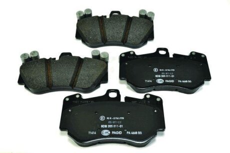 Комплект гальмівних накладок, дискове гальмо HELLA 8DB 355 011-011