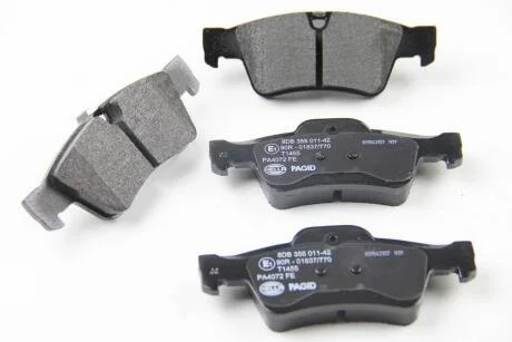 Гальмівні колодки зад. M-class W164 05- (ATE) HELLA 8DB 355 011-421