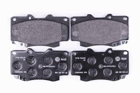 Гальмівні колодки пер. Hilux 01- HELLA 8DB 355 013-481