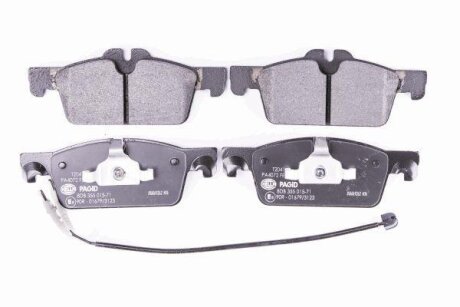 Комплект гальмівних накладок, дискове гальмо HELLA 8DB 355 015-711