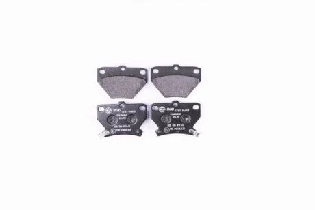 Комплект гальмівних накладок, дискове гальмо HELLA 8DB 355 017-221