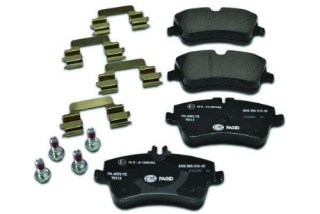 Комплект гальмівних накладок, дискове гальмо HELLA 8DB 355 018-351