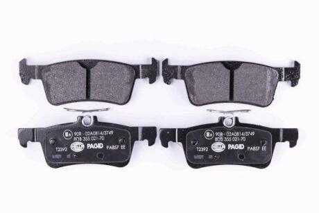 Комплект гальмівних накладок, дискове гальмо HELLA 8DB 355 021-701