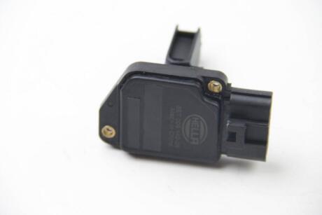 Витратомір повітря Ford Mondeo III, Transit 2.0/2.4TDCi 01-> HELLA 8ET 009 142-281
