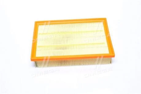 Фильтр воздушный Land Rover Freelander 2.2 eD4/SD4/TD4 / 3.2 i 06-14 HENGST FILTER E1218L