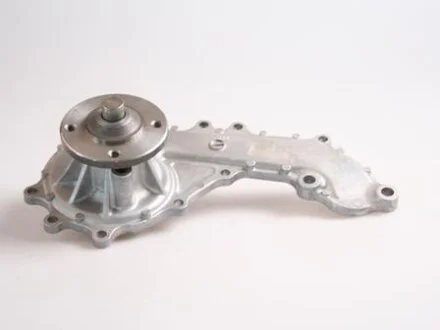 - Насос охолоджуючої рідини HEPU P7662