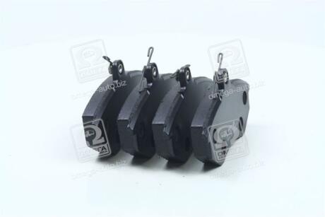 Комплект передніх гальмівних колодок CHERY AMULET, TIGGO; GEELY CK (-ABS); AUDI 80, CABRIOLET, COUPE, CHERY COWIN, SEAT CORDOBA, CORDOBA VARIO, IBIZA II, IBIZA III, INCA, TOLEDO I, VW CADDY II, CORRADO, GOLF II, GOLF III, GOLF IV Hi-Q (SANGSIN) SP1043