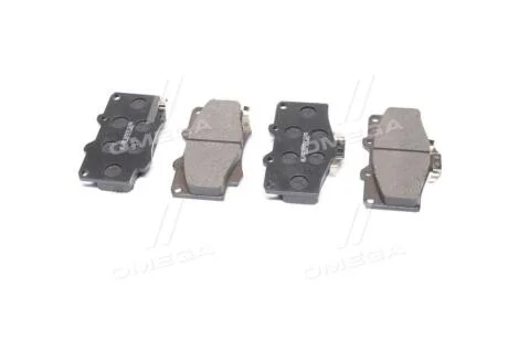 Колодка тормозная перед. TOYOTA HILUX 2,4 2,4TD 2,8D 98- LANDCRUISER 2,4D 2,4 3,0D 4,2D 90- Hi-Q (SANGSIN) SP1222