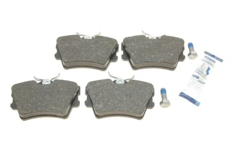 Колодки тормозные (задние) VW T4 1.9/2.5D/TDI 96- (Lucas - Girling) ICER 141167-700