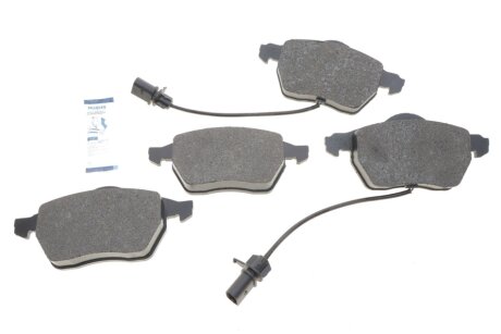 Колодки тормозные (передние) Audi A4/A6/VW Passat 95- (с датчиком) ICER 181331