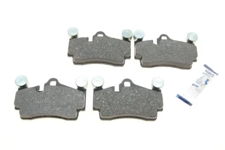 Колодки тормозные (задние) Audi Q7/VW Touareg 2.5D-6.0D 02- ICER 181611