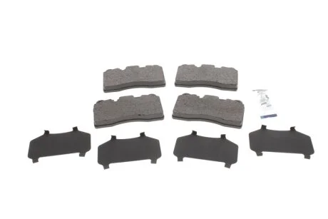 Колодки тормозные (передние) VW Touareg 2.5-4.2TDI/FSI 02-/Audi TT 06-15 (Brembo ICER 181789