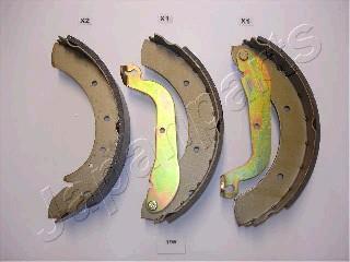 Колодки тормозные NISSAN SERENA/TERRANO 2/VANETTE -01/93- барабан. JAPANPARTS GF-195AF