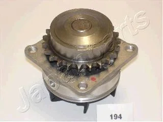 Насос системи охолодженя NISSAN QX 2.0 95- JAPANPARTS PQ-194
