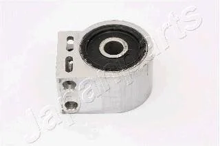 Кронштейн, опора поперечного важеля підвіски JAPANPARTS RU-C02