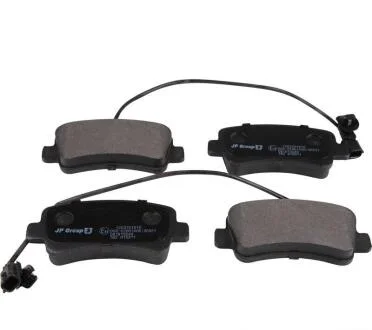 Комплект гальмівних колодок JP GROUP 1263701810