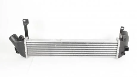Інтеркулер Renault Kangoo (97-)/Nissan Kubistar (03-) 1.5DCi OTO RADYATOR Kale 352270