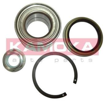 Подшипник ступицы Mazda 323 (BG/BA/BJ) 89-04,Premacy 99-05 перед.компл. KAMOKA 5600035