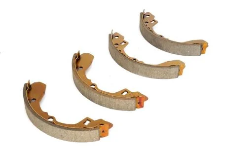 - Гальмівні колодки до барабанів LPR 04840
