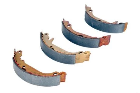 Комплект гальмівних колодок з 4 шт. барабанів LPR 06020