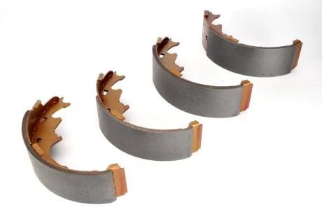 Гальмівна колодка CHRYSLER CARAVAN, GRAND VOYAGER III, VOYAGER I, VOYAGER II, VOYAGER III DODGE CARAVAN, DAKOTA, GRAND, RAM JEEP CHEROKEE, COMANCHE, GRAND CHEROKEE I, WRANGLER I 2.0-5.9 10.83- LPR 07240