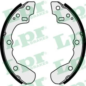 - Гальмівні колодки до барабанів LPR 07440
