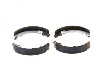 Комплект гальмівних колодок з 4 шт. барабанів LPR 08780