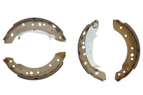 - Гальмівні колодки до барабанів LPR 09640