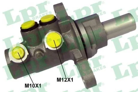 - Гальмівний циліндр головний LPR 1698