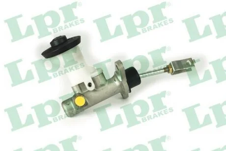 - Циліндр зчеплення головний LPR 2554