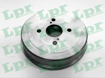 Гальмівний барабан задн TOYOTA COROLLA 1.4-2.0D 04.97-01.02 LPR 7D0348