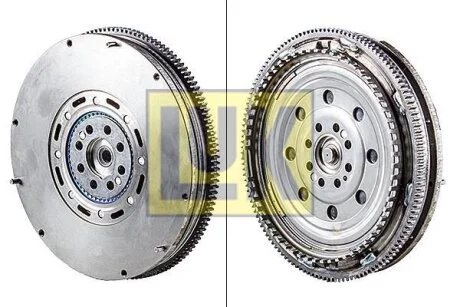 - Маховик LuK 415 0120 10