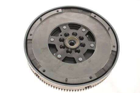 Двомасовий маховик мкпп (без болтів без направляючого підшипника з диском регулювання тертя) AUDI A4 B6, A4 B7, A6 C5, A8 D2, ALLROAD C5 SKODA SUPERB I VW PASSAT B5.5 2.5D 02.00-03.08 LuK 415 0145 10
