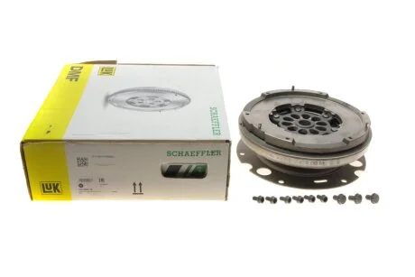 Двомасовий маховик мкпп (з болтами без направляючого підшипника без диска регулювання тертя) AUDI A4 B8, A5 1.8 10.07-01.17 LuK 415 0343 10