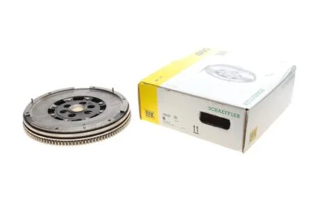 Двомасовий маховик LuK 415 0724 10