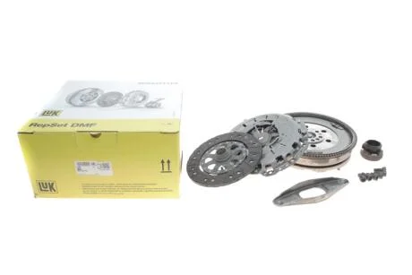 Комплект зчеплення з маховиком LuK 600025700