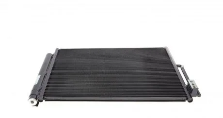 Радіатор кондиціонера MAHLE / KNECHT AC 596 000S