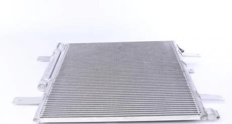 Радіатор кондиціонера MAHLE / KNECHT AC853000S