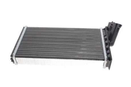 Радіатор пічки MAHLE / KNECHT AH 104 000S