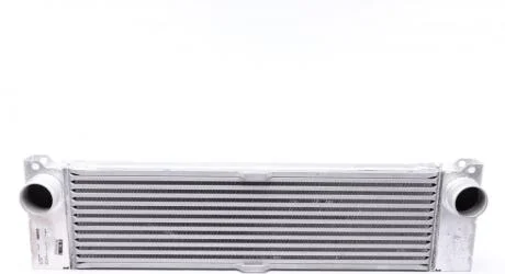 Радіатор інтеркулера VIANO/VITO (639) 2.0-3.0 03- MAHLE / KNECHT CI 192 000P