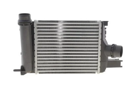 Радіатор інтеркулера MAHLE / KNECHT CI 497 000S